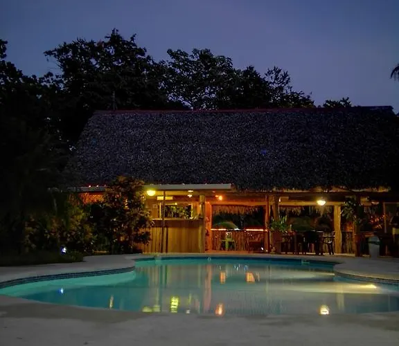 Paraiso Aparthotel 2*
