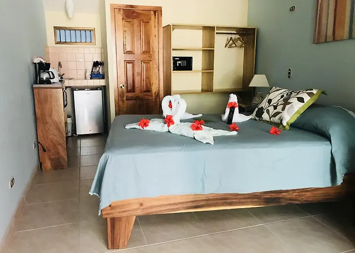 Paraiso Aparthotel 2*