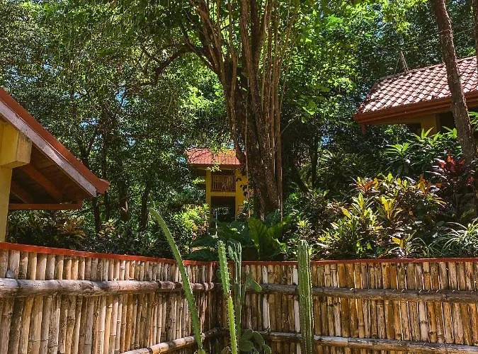 Paraiso Aparthotel 2*